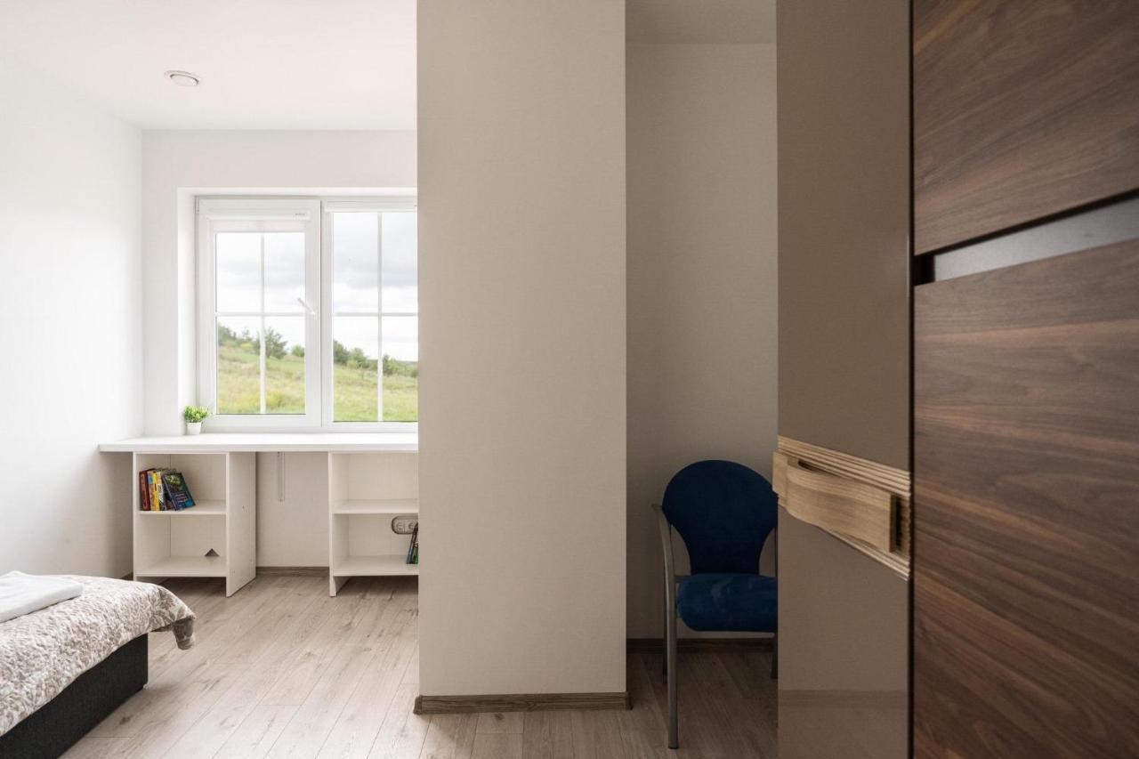 1 House Between Two Lakes VNO Extérieur photo